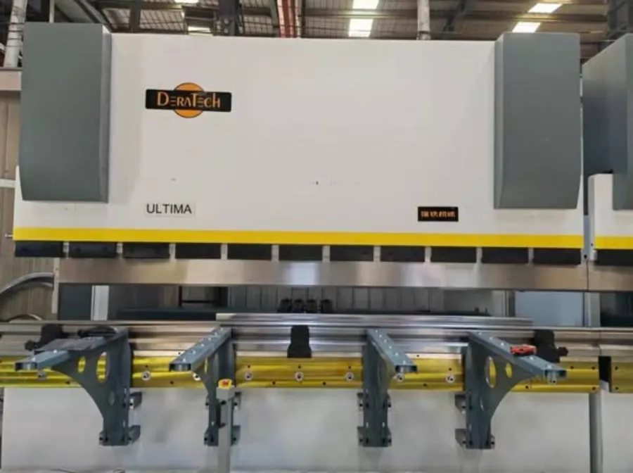 BÀN GIAO BỘ ĐÔI MÁY CHẤN DERATECH UBB-400/4500 – GIẢI PHÁP TỐI ƯU CHO SẢN XUẤT TỦ ĐIỆN CÔNG NGHIỆP, CONTAINER 