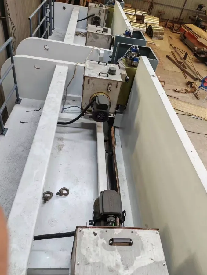 BÀN GIAO BỘ ĐÔI MÁY CHẤN DERATECH UBB-400/4500 – GIẢI PHÁP TỐI ƯU CHO SẢN XUẤT TỦ ĐIỆN CÔNG NGHIỆP, CONTAINER 
